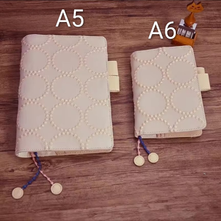 ミナペルホネン 手帳カバーの人気通販 | minne byGMOペパボ 国内最大級