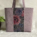 大き目のトートバッグ