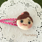 羊毛フェルト✳︎おだんごヘアの女の子