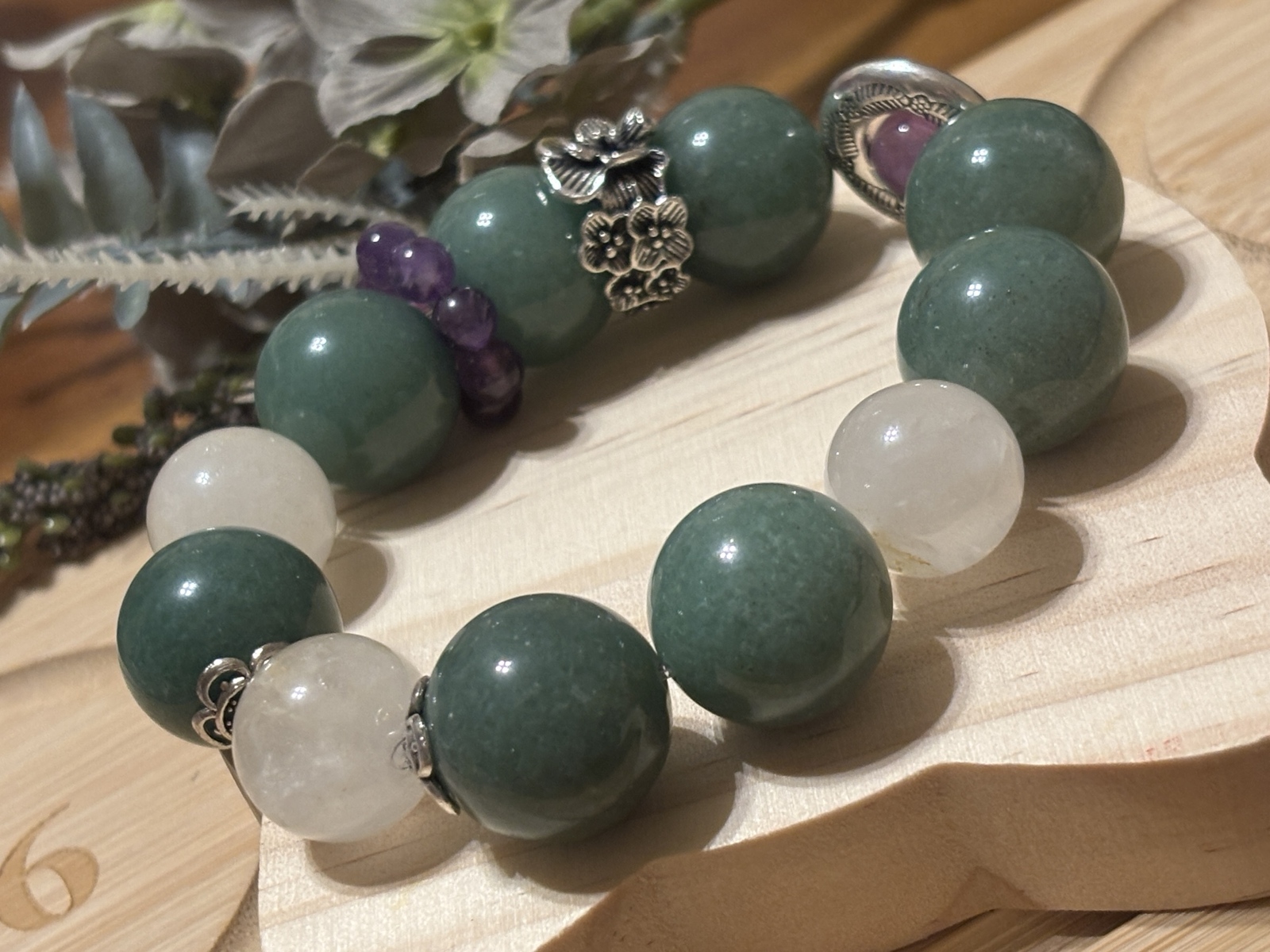 18ミリ！個性溢れる緑ので美しきブレスレット！心の癒しアベンチュリン