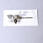 シルバー　銀　ワイヤー　アメリカピン　小枝　リーフ　ワイヤー　パール　ビーズ　ヘアアクセサリー　髪飾り　ショート　ボブ　お呼ばれ　ヘアアレンジ　和装　洋装　シンプル　小ぶり　結婚式　参列　ヘアピン