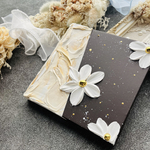 15㎝square 花　ブラウン　ゴールド　キャンバスアート　インテリア　抽象画　テクスチャーアート　絵画　パール