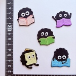 可愛い　刺繍アイロンワッペンシールタイプ