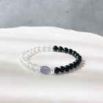 宝石質アイオライト煌めく✧モリオン6mmとアイスクリスタルのお守りブレスレット✧ Iolite × Morion Bracelet