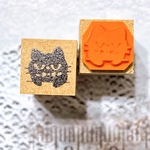 ラバースタンプ☆目のすわった黒猫 12x12