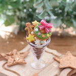 粘土で作る　クリスマスいっぱいのアイスクリーム