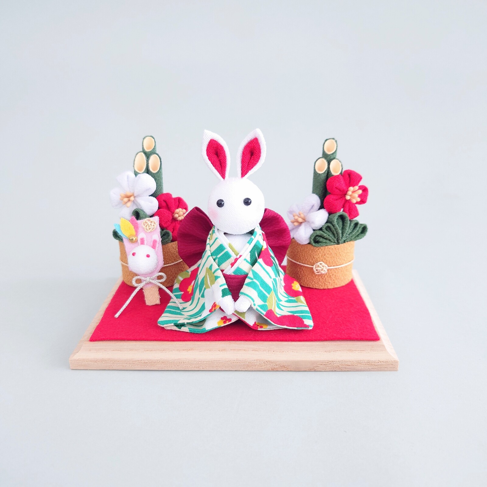 2026 着物　うさぎの置物　新年　お正月  干支　かわいい 玄関