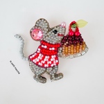 ネズミとケーキのビーズ刺繍ブローチ
