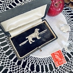 英国買い付け♪ 1930年代頃 シルバー製  バーブローチ/アンティークブローチ/犬/イングリッシュコッカースパニエル