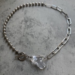 こおりとける short necklace