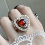 〜小さな花壇 "ハートパール"リング