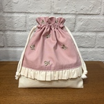 給食袋　チェリーの刺繍柄　手作りフリル付　コップ袋　巾着袋　女の子用  入園入学　ピンク　②