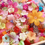 福袋「花アクリルビーズアソート300ｇ」（送料込）