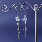 ミルキーブルー＊眠れる蝶の舞(ピアス/イヤリング)