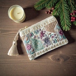 ＊春色のインド刺繍リボン タッセル付き ポーチ 2color