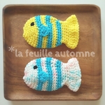 【２匹セット】しましま模様のお魚アクリルたわし