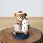 くまさんと雪だるま