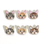 トラ猫のミニ刺繍ブローチ