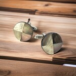 天然貝を重ね合わせたシックなカフスボタン Modern 111 