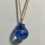 一粒のしずく☆ガラス玉のネックレス 紺に近い淡い青 濃淡⑧