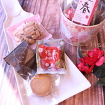 ☆お年賀ギフト☆「花うさぎクッキーバケツ」クッキーいろいろセット☆