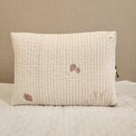 限定SALE♪【名入れ刺繍可】苺刺繍のヌビポーチ　ヌビ　オムツポーチ　マルチポーチ