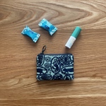 mina  perhonen jungle relief ミニポーチ　グリーン　ミナペルホネン の刺繍生地　コインケース　ちびっ子財布　夏祭り