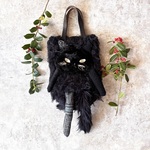 モフモフ黒猫のインパクトバッグ