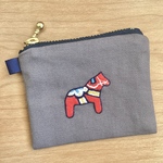 刺繍 フラットミニミニポーチ ダーナラホース
