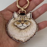 長毛猫の手刺繍キーホルダー