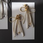【ribbon×gold】リボンアクセサリー　大ぶりピアス　パールイヤリング　クリアビーズ　しずくビーズ　デート　お呼ばれアクセサリー