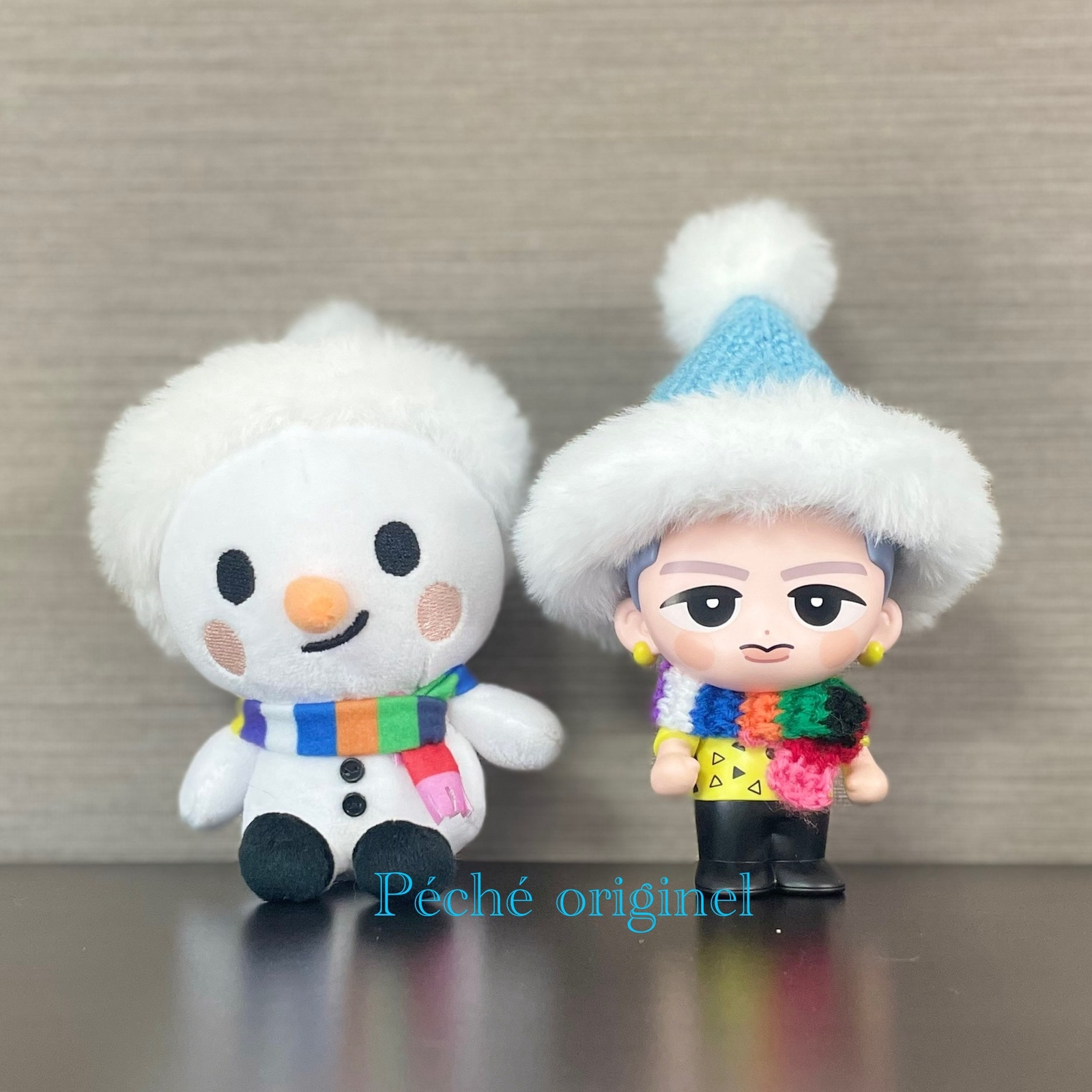 7度目の再販✨ちょこっとおそろい帽子と&マフラー(ソフビ) 2点セット