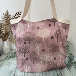ハンドメイド　北欧柄　エコバッグ　肩掛けエコバッグ　コンビニバック　トートバック　サブバック　大きめエコバッグ　母の日　プレゼント　ツリー柄　くすみピンク