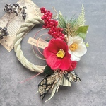 【特集掲載】【再販】No.10 い草　紅白椿のしめ縄リース　お正月飾り　玄関リースハンドメイド2026