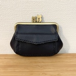＊n様ご予約品＊ぱかっと開くとお部屋が3つの親子がまぐち♪外ポッケが付いた親子にゃんこ口金の四角い本革ミニ財布