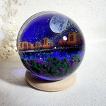 🌙🏙️ 月夜の街並みレジンアート球体～Moonlit Cityscape Sphere～