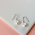  半球パールピアス small シルバー