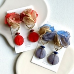 【左】❤️🧱🤎3色シフォンフラワーピアス