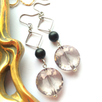 ３00円&送料無料！✴︎アクリルカットコイン&スクエアリングピアス✴︎