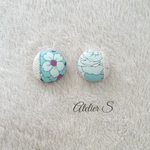 コロッとしたくるみボタンピアス(フラワー)