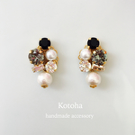 Blackビジューのピアス（イヤリング）