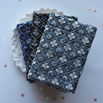 🆕インド刺繍生地で仕立てた特別な『文庫本専用』ブックカバー【グリッドフラワー小・深緑】