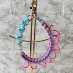 ♡一点もの ♡バイカラーフリルのパラコードストラップ（大人可愛い）