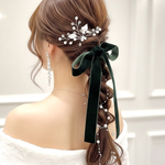 グリーン / ワイド ベロアリボン の ポニーフック ベルベットリボン 結婚式 ヘアリボン ウェディングヘア お呼ばれ