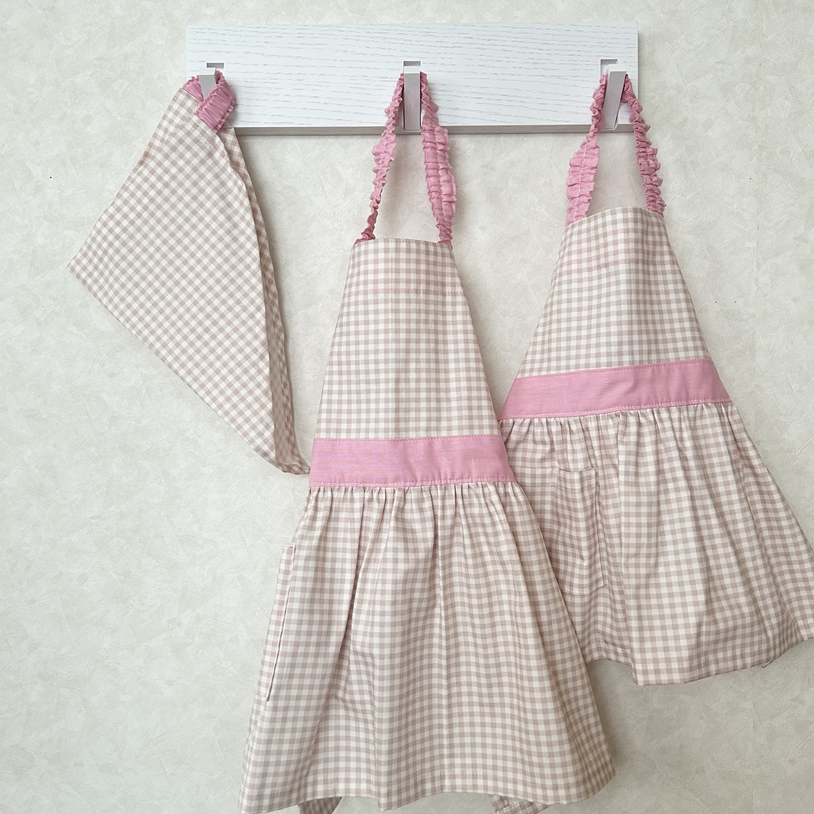 在庫限り】【120】恐竜☆キッズ 子供 エプロン＆三角巾＆巾着袋