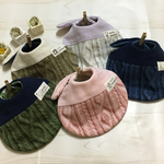 ふわふわニット柄切り替えスタイ  モカ×ベージュ