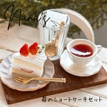 ミニチュアスイーツ　苺のショートケーキセット