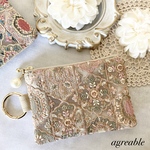 《new》🥀インド刺繍　インド刺繍ポーチ　インド刺繍生地　インド刺繍リボン　ミニポーチ　モバイルポーチ　コスメポーチ　ポーチ　カード入れ　ギフト　フェイクレザー　パールチャーム付き　ピンク