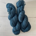 手染め毛糸◯翼のユニコーン◯深い森を駆け抜ける(merino80)ソックヤーン