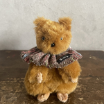 【初出品作品・限定価格】手乗りリスさんぬいぐるみ